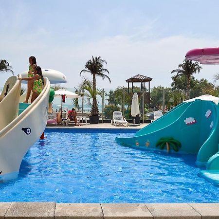 Sunrise Aparthotel Pool & Spa Mamaia Nord Năvodari المظهر الخارجي الصورة