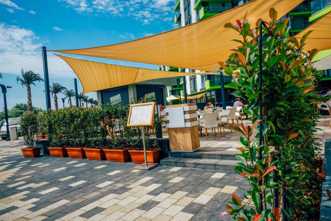 Sunrise Aparthotel Pool & Spa Mamaia Nord Năvodari المظهر الخارجي الصورة