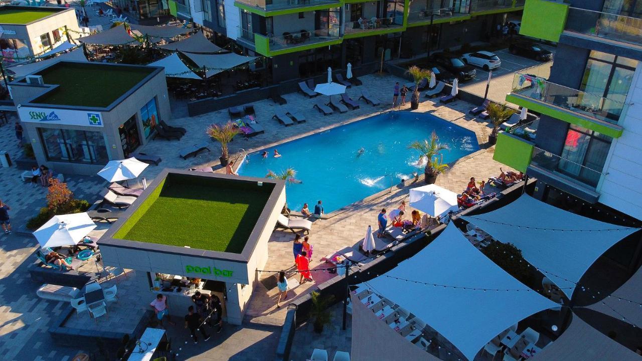 Sunrise Aparthotel Pool & Spa Mamaia Nord Năvodari المظهر الخارجي الصورة